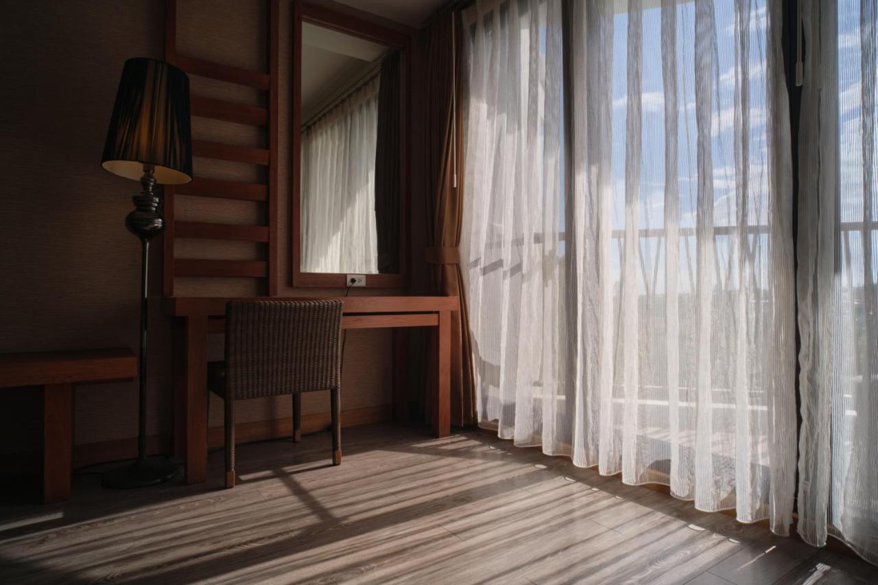 畫日風尚會館sinasera Resort Changbin Dış mekan fotoğraf